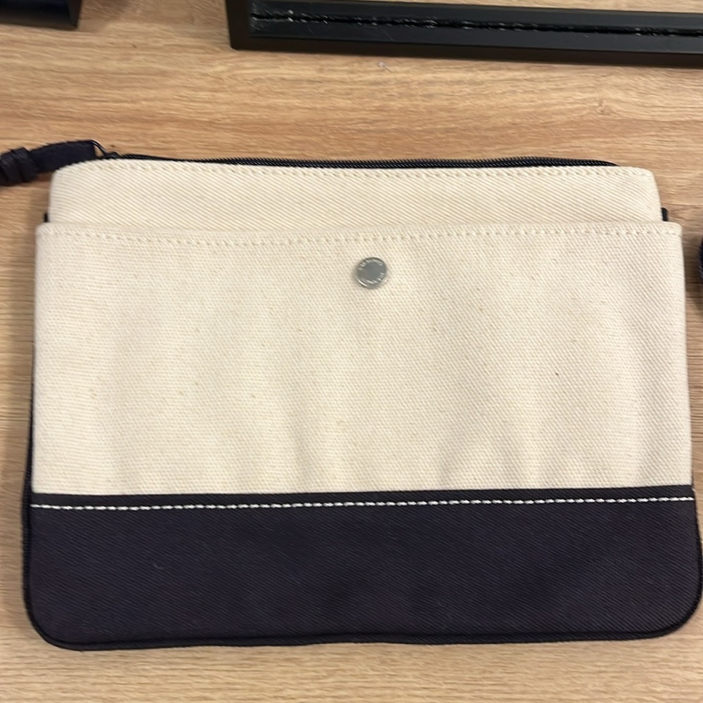 Lands End Canvas Wristlets - Set Of 2 Large And S… - image 3